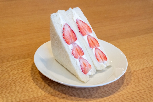 Exploring Japan’s Fruit Sandwiches and Fruit Daifuku image 3