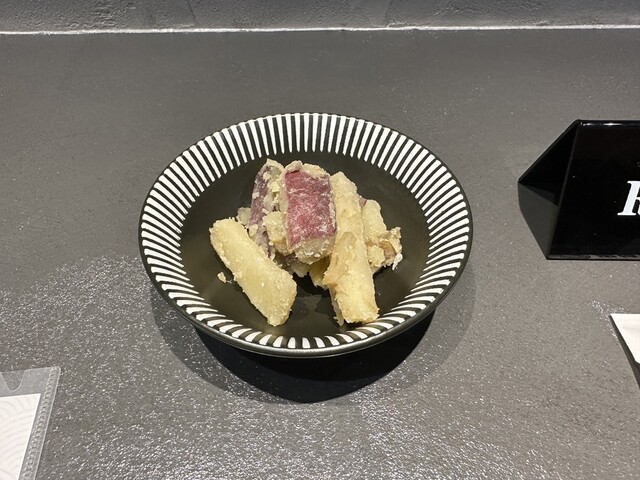 [イザカヤリサーチ] 新しくオープンした新町駅東口近くのNORA GORILLAで「2,500円で飲み放題」を楽しんだ