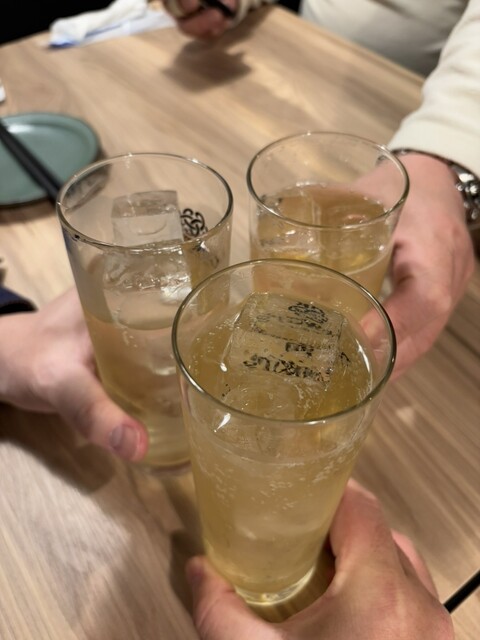 【흡연 가능】프렌치 이탈리안을 느끼게 하는 요리를 캐주얼하게 즐길 수 있는 술집. 흡연은 불필요합니다.