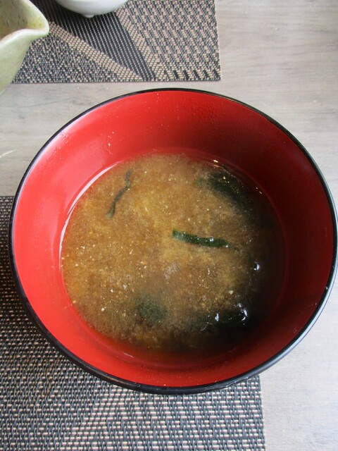 오래전부터 홋카도에 와서 먹고 싶었던 “ホッケフライ”. 정말 맛있어요! ψ(*^O ^*)ψ♪