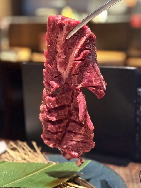 고기 요리의 즐거움을 다시 한 번 느낄 수 있는 최고의 장소!