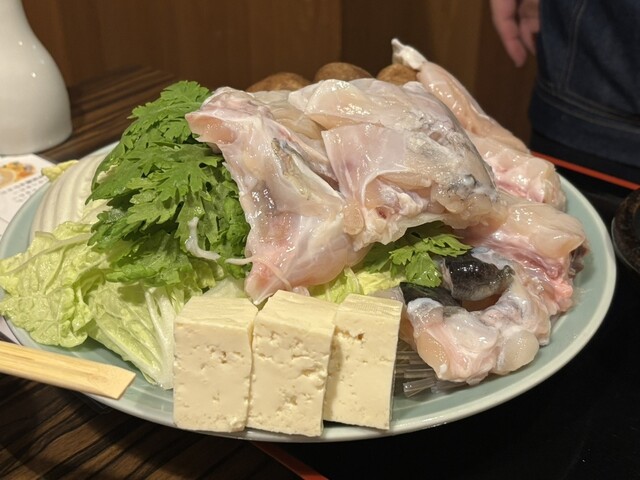 테사, 테치리, 그리고 튀김까지, 천연 오징어 세트입니다. 비렛주도 맛있어요.