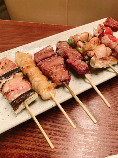 【분위기 있는 내부와 인스타그램에 잘 어울리는 제품들】