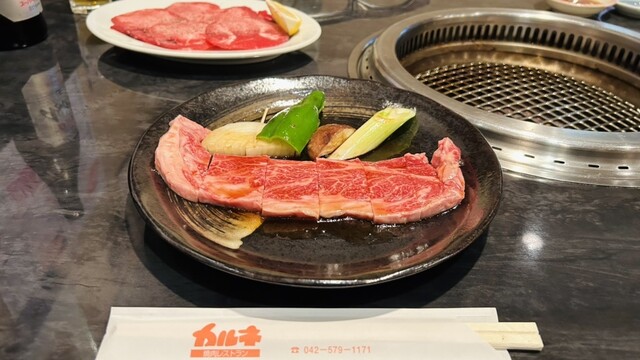 焼肉レストラン「カーネ」:飛騨牛と絶品冷麺をコイズミで楽しむ