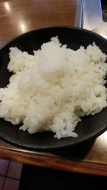 와세다역 바로 근처에 위치한, 편하게 들어갈 수 있는 바베큐집! 축제 런치 세트에는 칼비 대용량, 양파, 김치, 밥, 스프가 포함되어 있습니다.