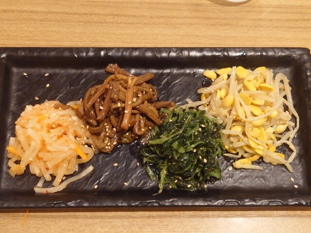 맛있는 구이를 조금 먹고 싶을 때도, 많이 먹고 싶을 때도, 이곳이라면 안심하고 즐길 수 있습니다.