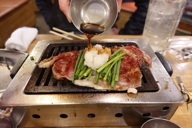 [銀座] 大阪焼肉ホルミンふたご銀座 - 第二世代の専門ラップスタイル和牛カルビ | シェーザーとしてハイボールを。