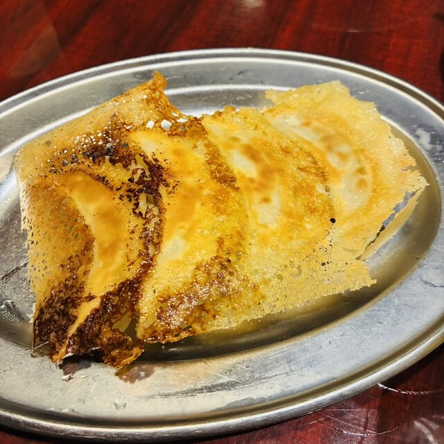 500円で食べ放題のぎょうざが最高!個室も利用可能!