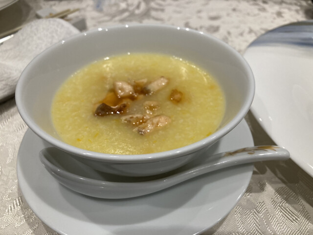 개방된 방을 이용하여 마음껏 맛과 대화를 즐길 수 있었습니다.