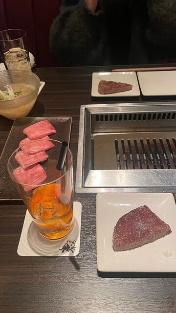 洗練された「本格的な」焼肉。