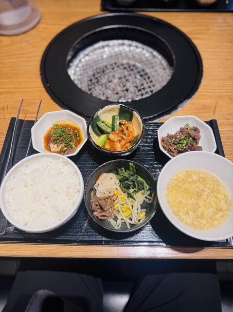 가끔은 로스트 랩스 랍츠를 먹는 것도 고급스러운 경험이 아닐까요?