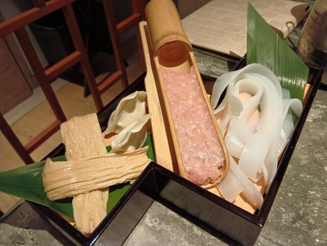 떡코케맹리의 고급 약선불비 전문점.