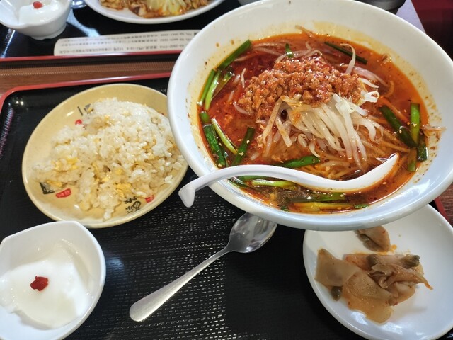 대만 라멘과 미니 볶음밥