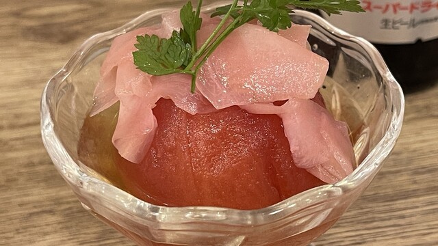 参鶏湯이라고 하면 ‘鳥一代’! ‘鳥一代’하면 ‘参鶏湯’! 예약은 필수예요~(笑)