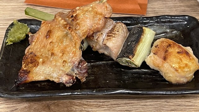参鶏湯이라고 하면 ‘鳥一代’! ‘鳥一代’하면 ‘参鶏湯’! 예약은 필수예요~(笑)
