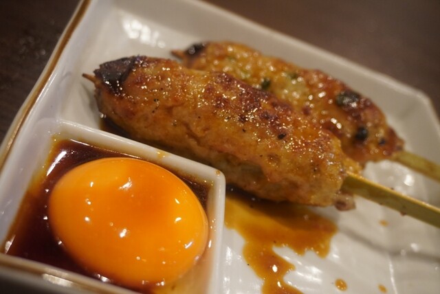 ／鳥どり酒場2号店★味、量、コスパ！全てが最高❗絶品の「月見つくね」「新鮮な鶏刺し3種」❗注文必須ですよ❤@お肉女／