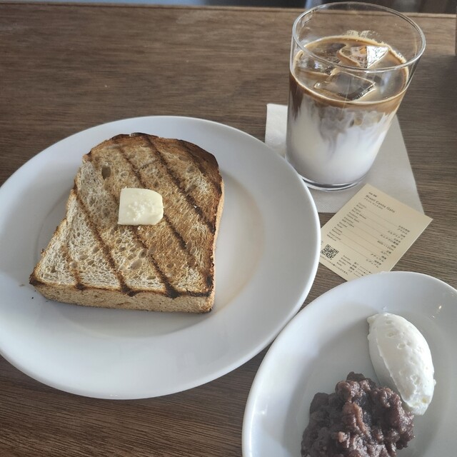朝食にぴったりのお得なトースト＆ドリンク