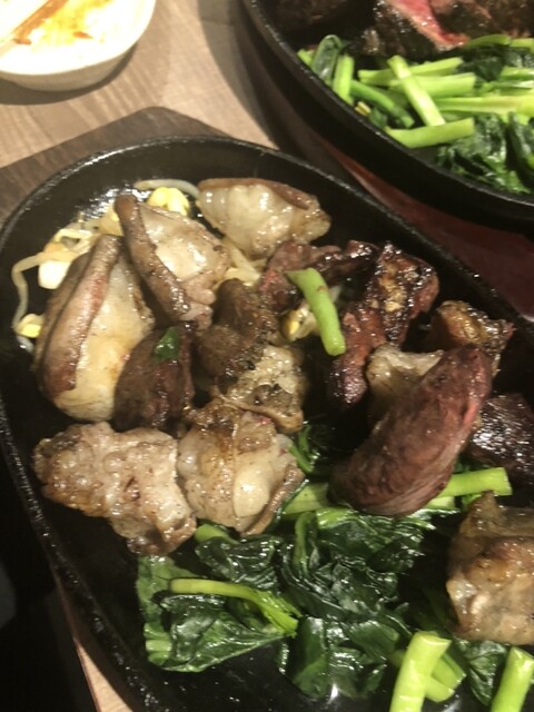 정말 후회스럽지만 맛있어요.