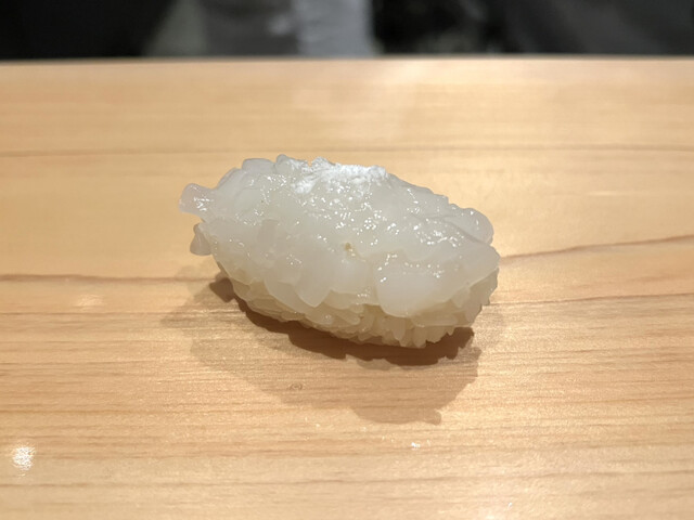 힘찬 성격의 시오리리자키 그룹 2호점에서, 높은 가성비를 자랑하는 런치 전용 손무리!