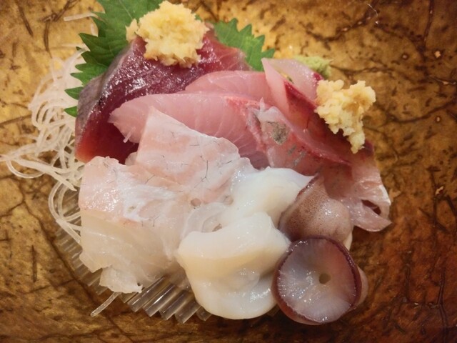 美味しい酒とおいしい付け合わせ( ´∀`)b