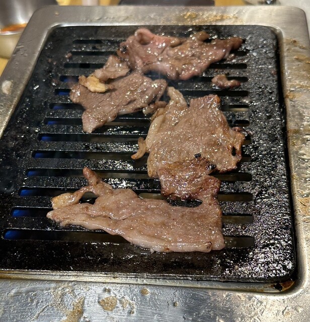 혜비수 남 지역의 인기 육류 전문점, 홀몬