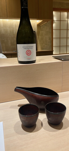Sunday also open, a delicious sushi restaurant.