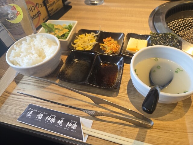 라이트는 저렴하고 고기도 맛있어요.