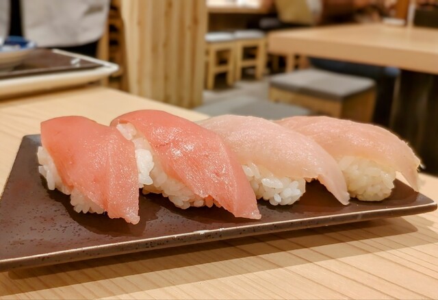 便利な寿司居酒屋