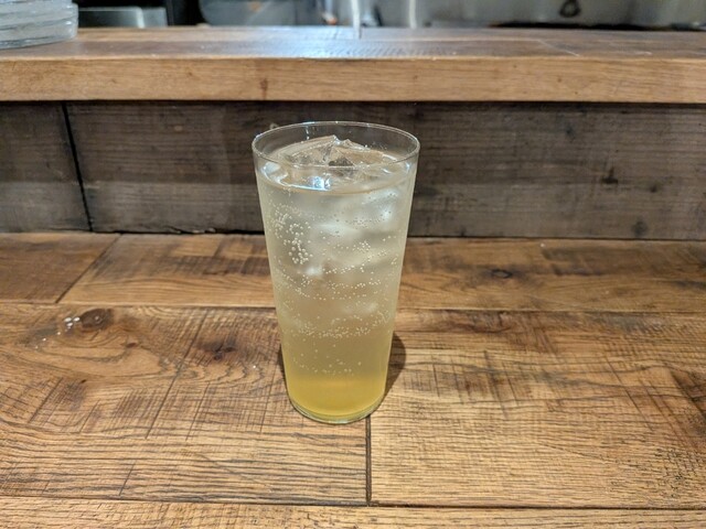 진정한 프랑스 요리를 편하게 즐기세요♪