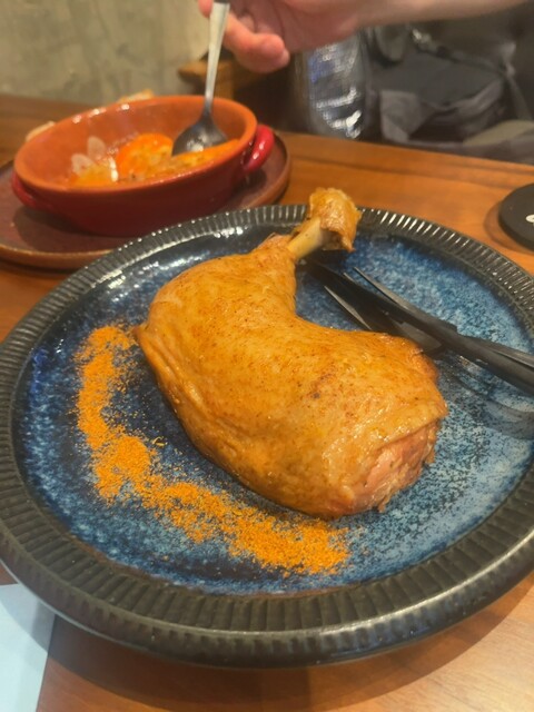 뒷다리 고기 맛있어요!비밀스러운 스포츠 바.