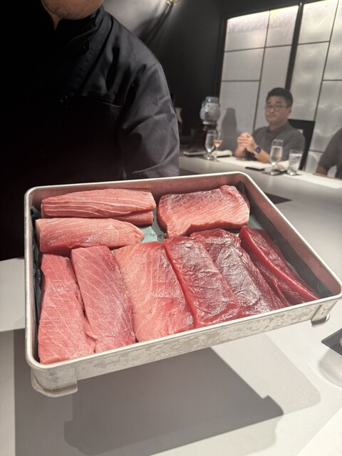 풀려났다! 최고의 요리에 스시까지! 주목받는 연구가 "야마토코"