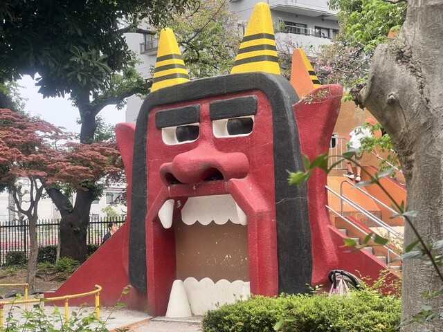 매일 가도 괜찮은 맛있는 식당입니다. 분위기와 서비스가 최고예요.