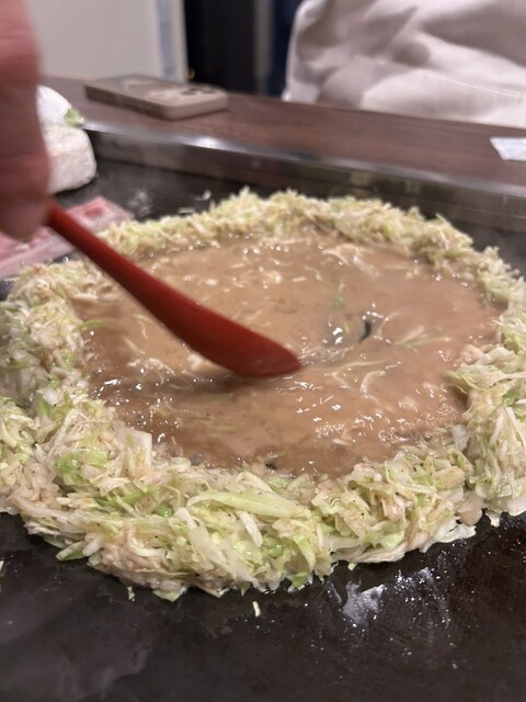 차지로몬잔에서 우승을 차지했습니다.