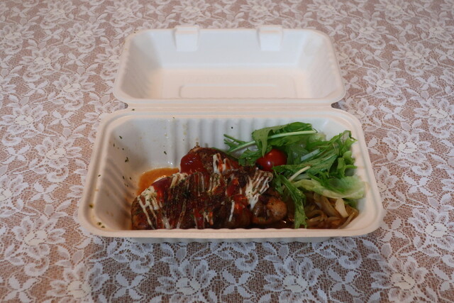풍부한 음식 메뉴와 맛있는 다이닝 바