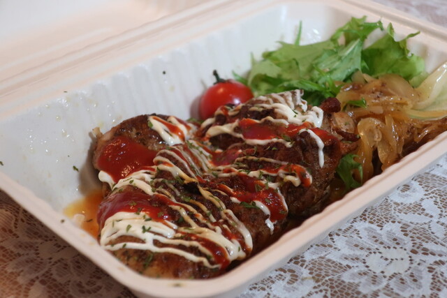 풍부한 음식 메뉴와 맛있는 다이닝 바