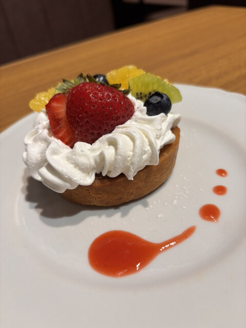 ニコと…による西洋料理レストラン