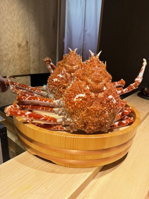 타카아시가니를 먹을 수 있어요!!