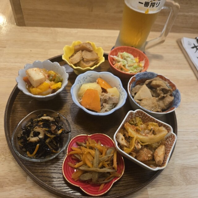 요코하마역과 직결된 아소비ル横丁에서 맛있는 보안자이를 판매하는 가게를 발견했습니다⌒(╹ x ╹)⌒