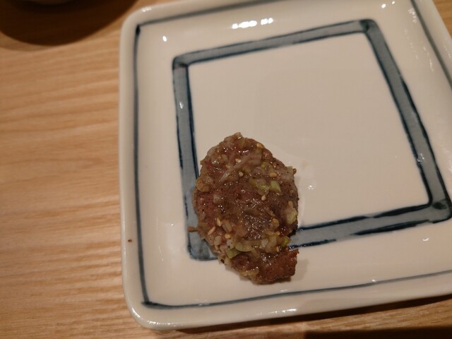 A barbecue restaurant that originated in Tokyo and overseas, known for its green salt sauce, has opened in Kanazawa. You can enjoy Nodo beef here.