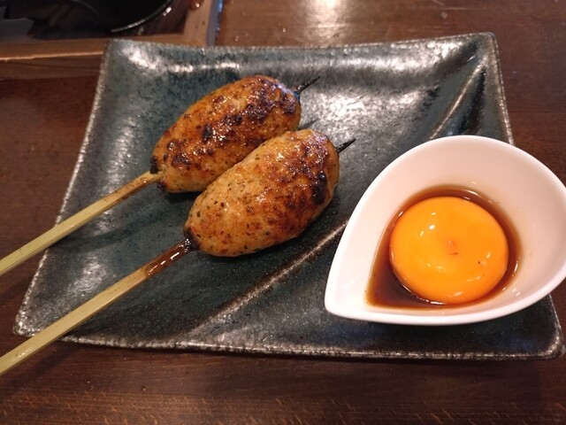 A Yakitoria restaurant in Kanazawa has opened a shop selling cooked rice nearby Hidaka Chaya Street.