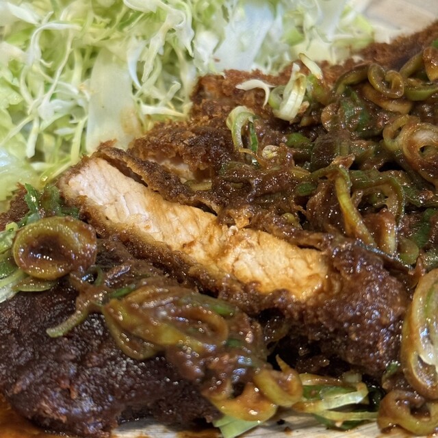 맛있는 돈카츠였습니다.