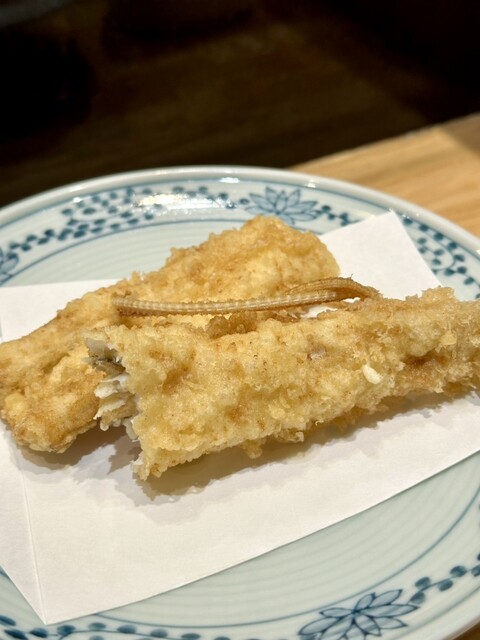 A Nagoya-style teahouse where you can enjoy food easily.