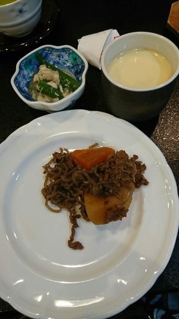 한 원의 천도깡과 카레라이스