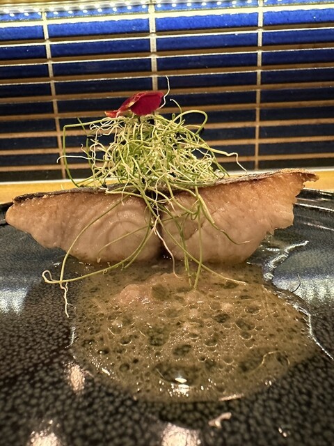 I really love the cuisine prepared by Chef Iwami‼︎ It’s an Italian restaurant with a unique and impressive approach to food preparation, where I can never forget what I ate‼︎ Chef Iwami’s personality is also wonderful‼︎