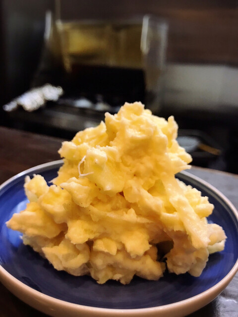 이곳은 좋은 가게를 발견했어요! 드물게, 한 번만 보더라도 마음에 들었어요!