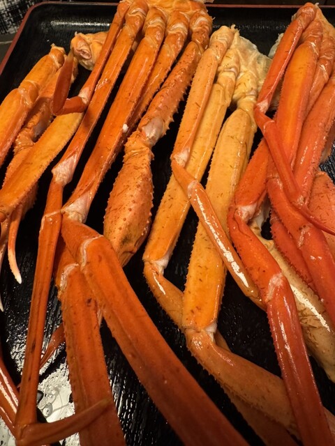 無制限食べ放題のカニの後は、満足度が最高です！