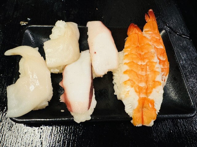 無制限食べ放題のカニの後は、満足度が最高です！