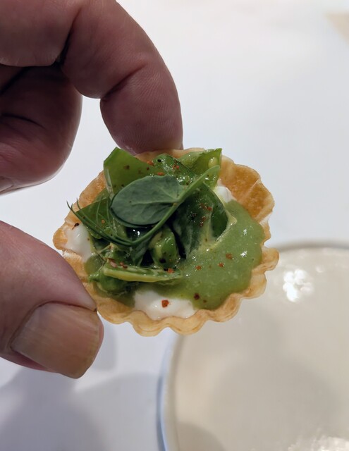 風間水産의 신경을 맺은 해산물과 바삭한 닭고기를 활용한 요리입니다. 정말 맛있어요~!ψ(*^O ^*)ψ♪