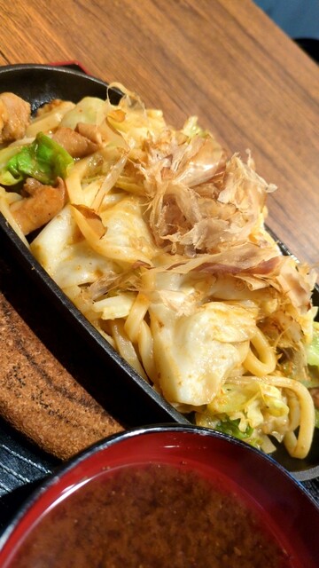 맛있는 “닭치아니 우도ん”에 저도 모르게 감탄했습니다.