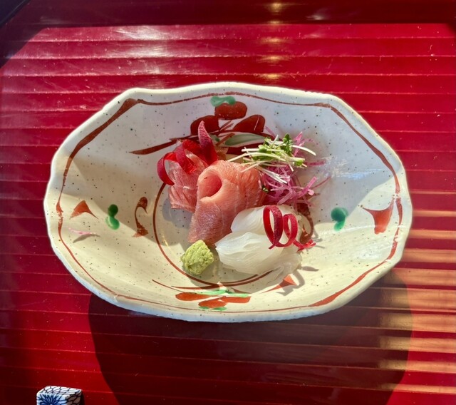 조용한 분위기의 하타이카쓰라오에서 낮에 즐기는 교엄시 @데시마야야모리